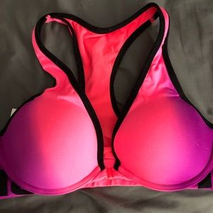Victoria’s Secret PINK 34D Padded cup sports bra